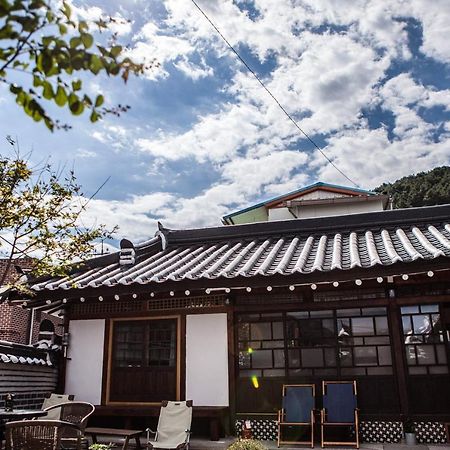 Bonghwangjae Hanok Guesthouse Gongju Exterior photo