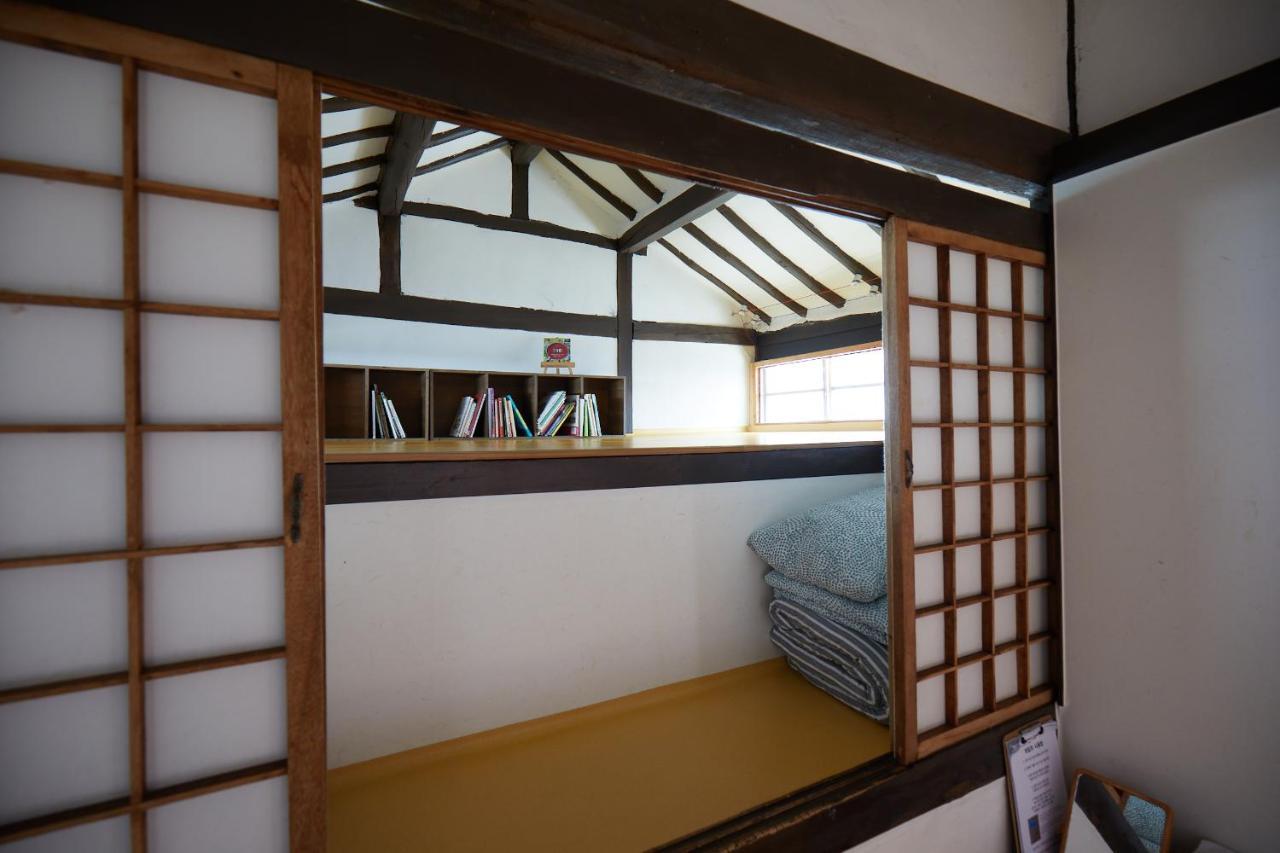 Bonghwangjae Hanok Guesthouse Gongju Exterior photo